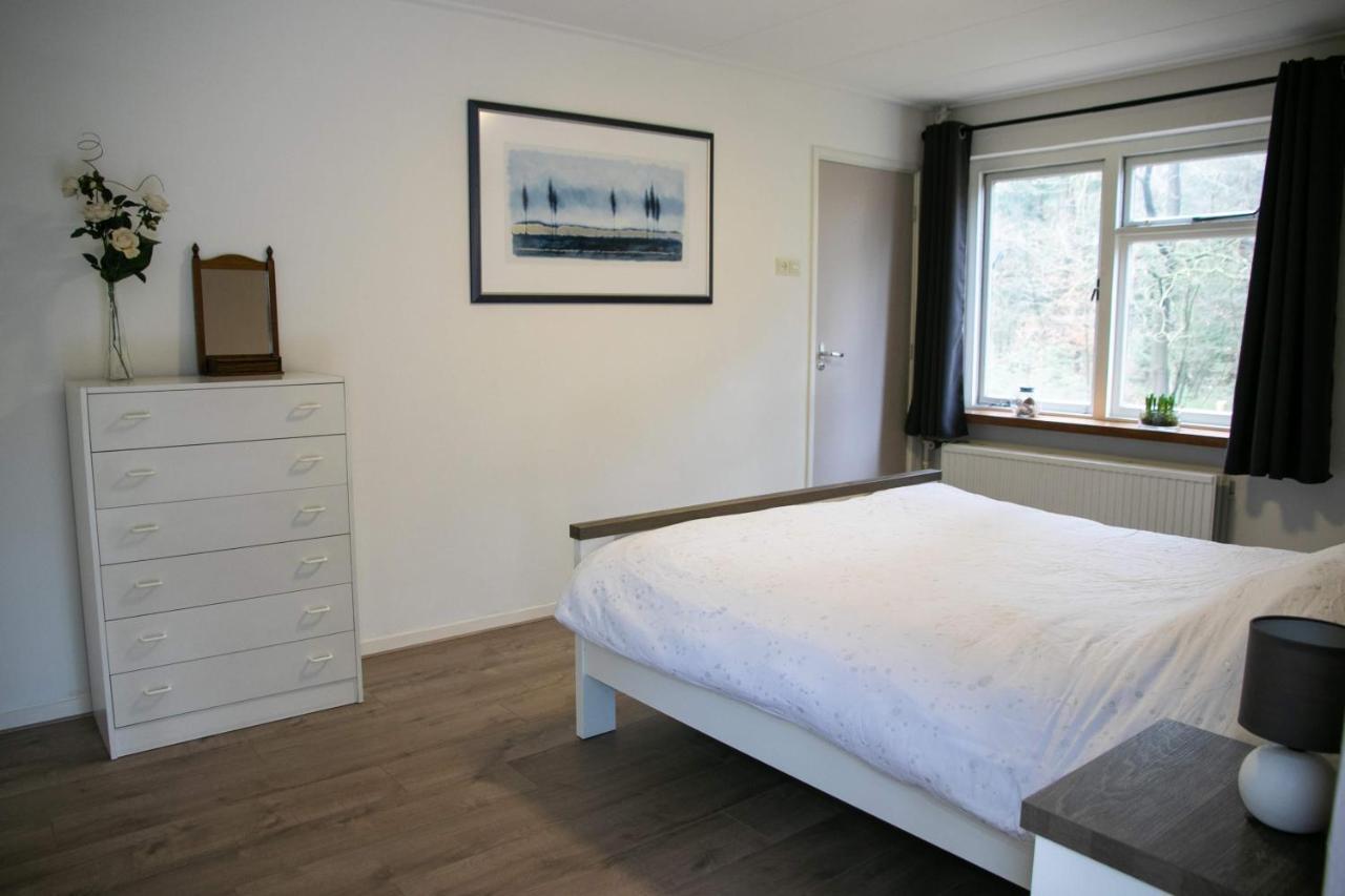 Vakantiehuis De Weeser Enk เอเปอ ภายนอก รูปภาพ
