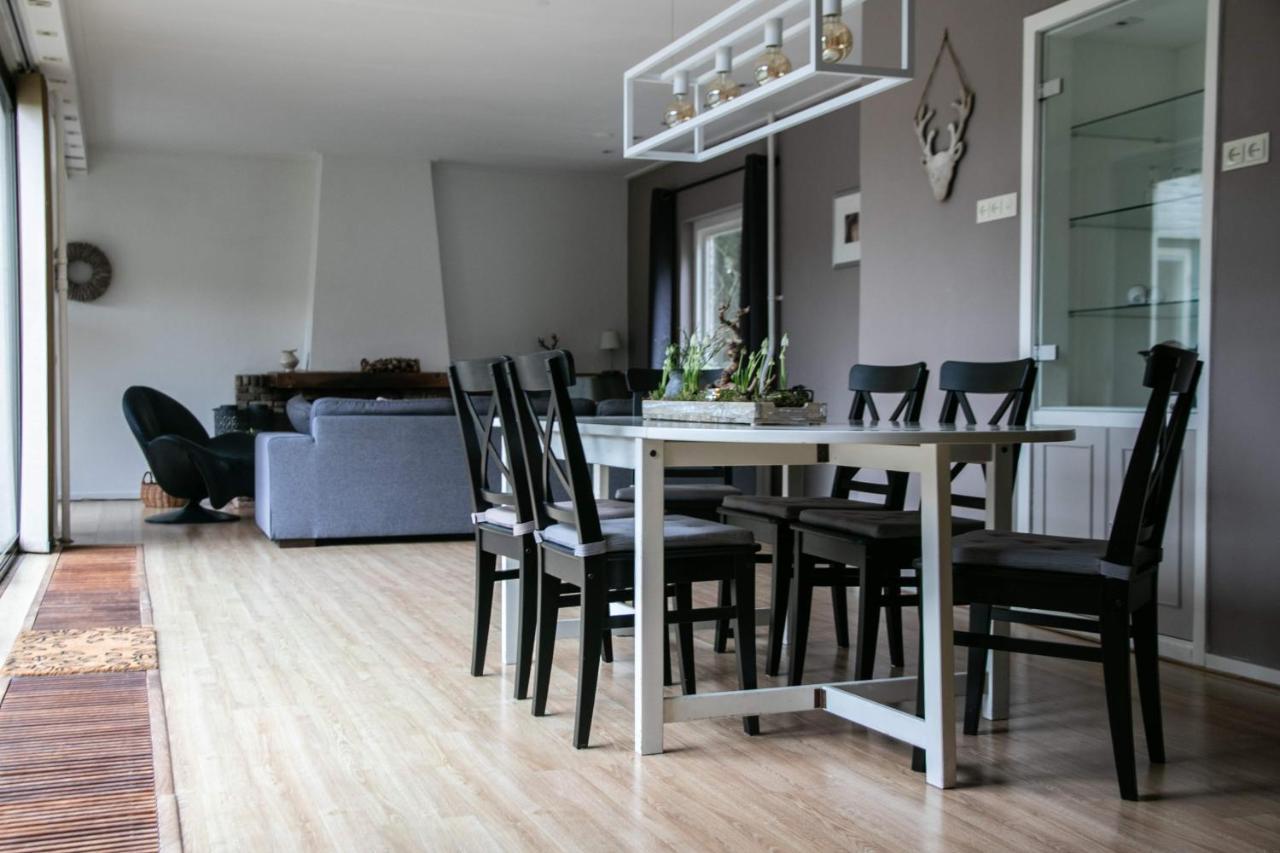 Vakantiehuis De Weeser Enk เอเปอ ภายนอก รูปภาพ